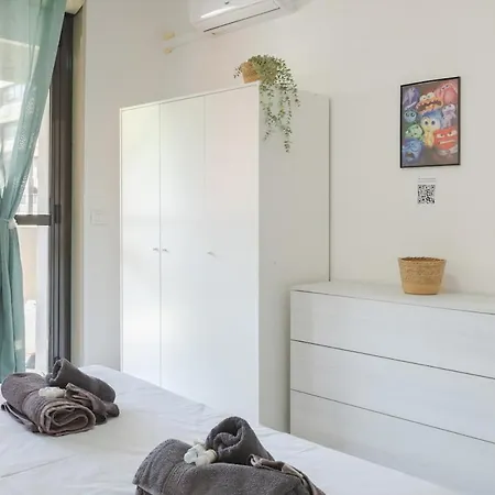 Free Parking Private Balcony Relax Apartment
