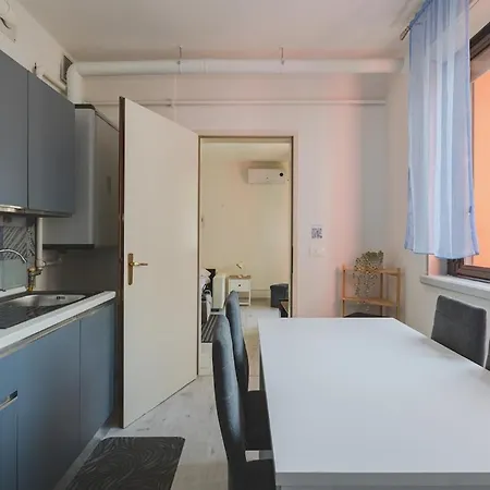 Free Parking Private Balcony Relax Triest